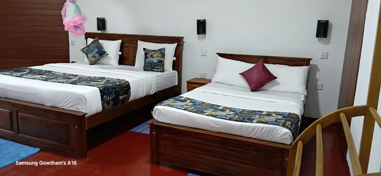 Moonlight Holiday Home Ella Room photo